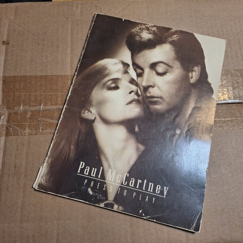 Paul McCartney press to play book